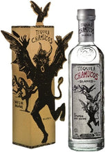 Cargar imagen en el visor de la galería, Tequila Chamucos Artesanal Blanco 100% Agave - 750ml