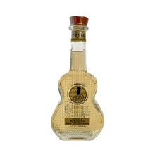 Cargar imagen en el visor de la galería, Tequila Y LLEGÓ JALISCO reposado 100% Agave - 750ml