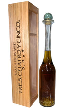 Cargar imagen en el visor de la galería, Tequila Tres Cuatro Cinco 3 4 5 Extra Añejo 100% Agave - 750ml