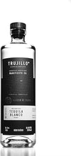 Cargar imagen en el visor de la galería, Tequila TRUJILLO BLANCO MANIFIESTO 56 100% Agave - 750ml
