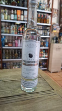 Cargar imagen en el visor de la galería, Raicilla casa pregonero Artesanal 100% Agave Maximiliana - 500ml
